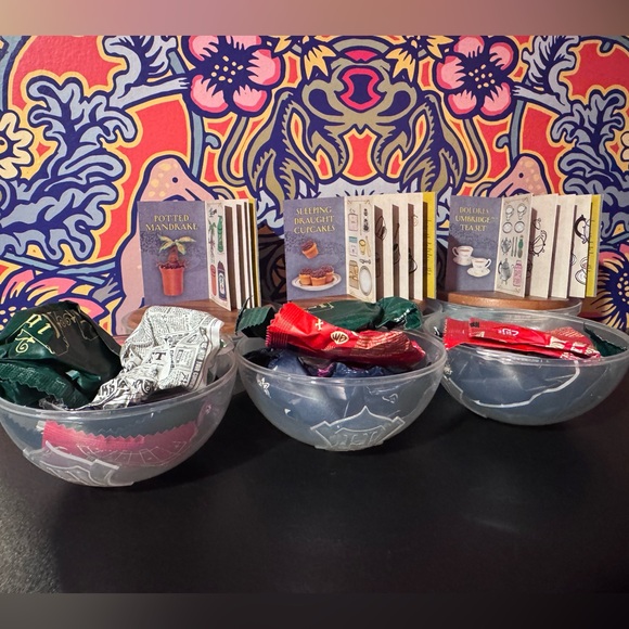 Miniverse Harry Potter Potions Rare Trio - Mandrake, Cupcake, Umbridge Tea Set - Picture 1 of 1